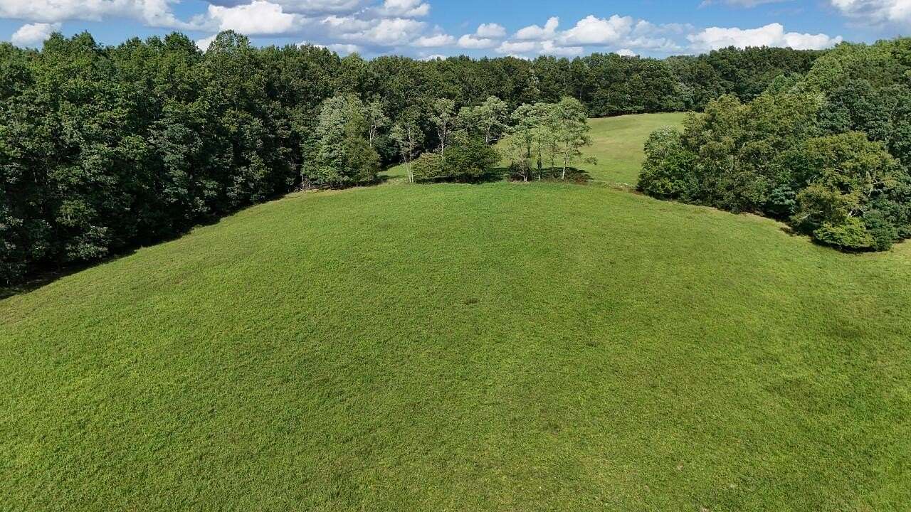 15.7 Acres of Land for Sale in Alderson, West Virginia