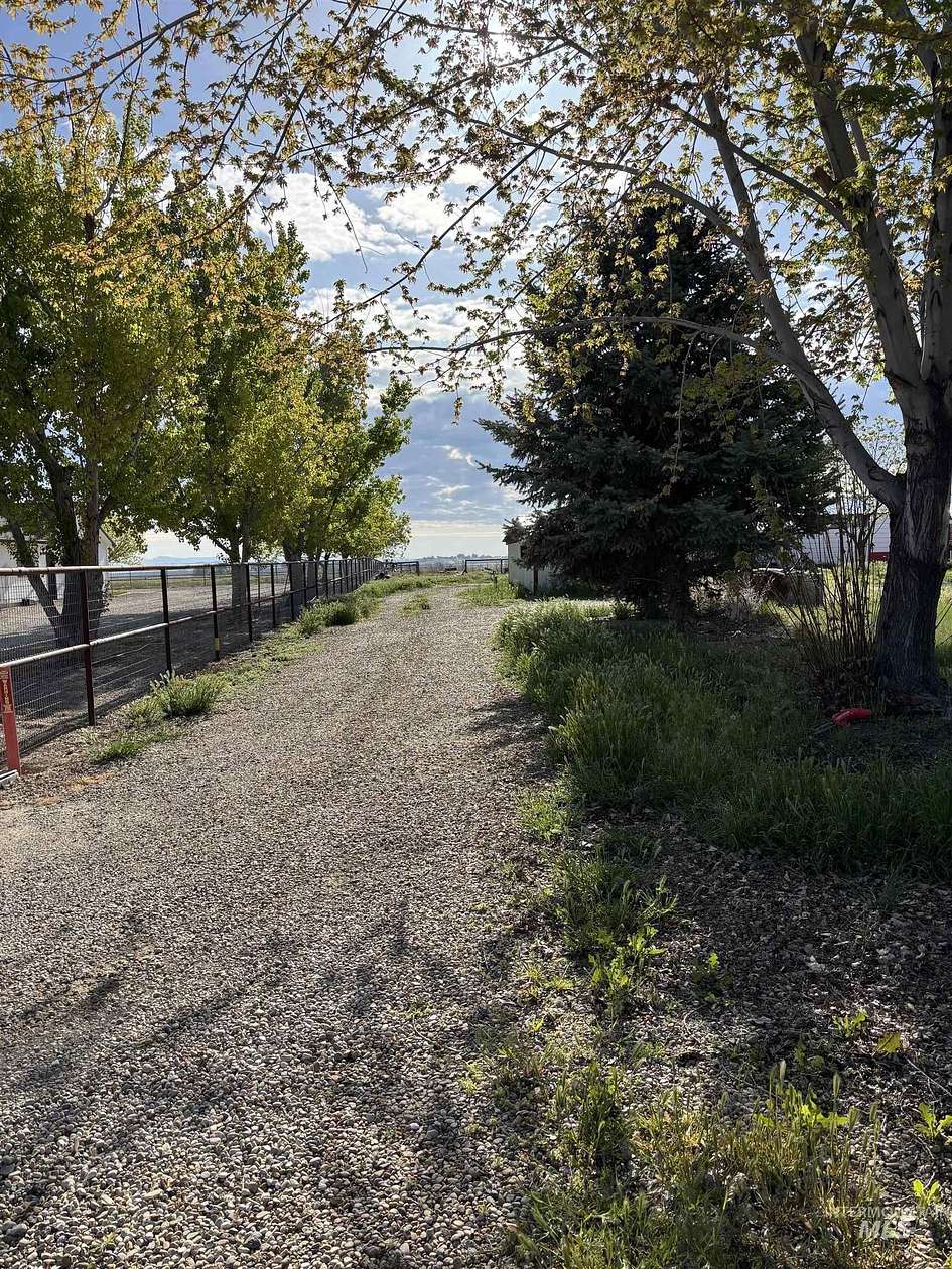2.44 Acres of Residential Land for Sale in Homedale, Idaho