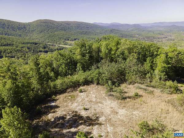 4 Acres of Residential Land for Sale in Waynesboro, Virginia