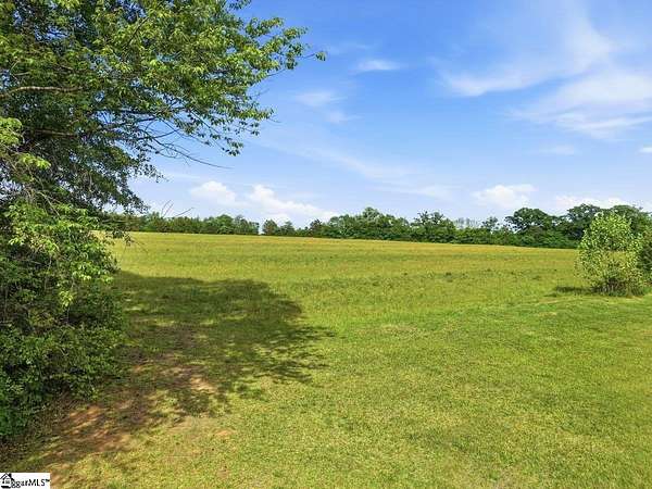 41.9 Acres of Recreational Land for Sale in Greenville, South Carolina