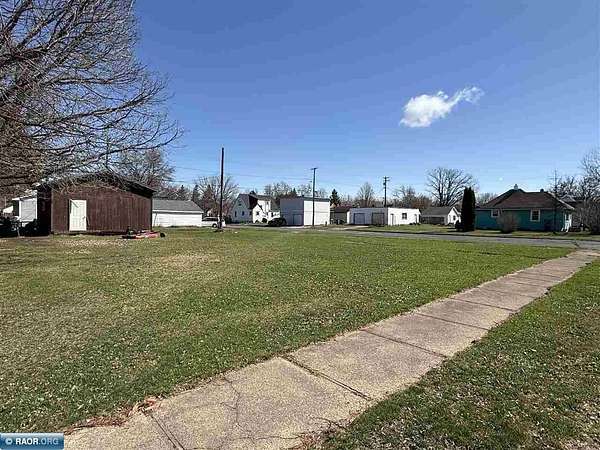 0.21 Acres of Residential Land for Sale in Keewatin, Minnesota
