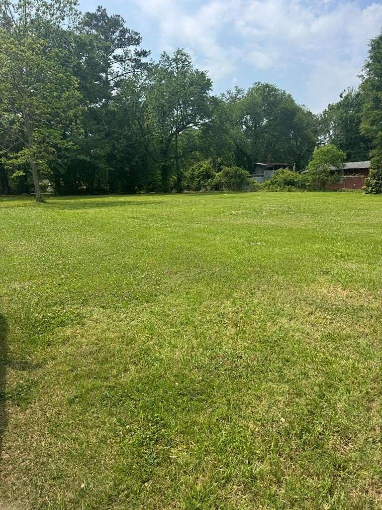 1 Acre of Land for Sale in Laurel, Mississippi