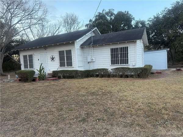 4.9 Acres of Land with Home for Sale in Mercedes, Texas