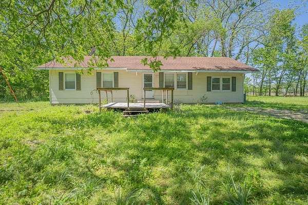5 Acres of Land with Home for Sale in Fort Scott, Kansas
