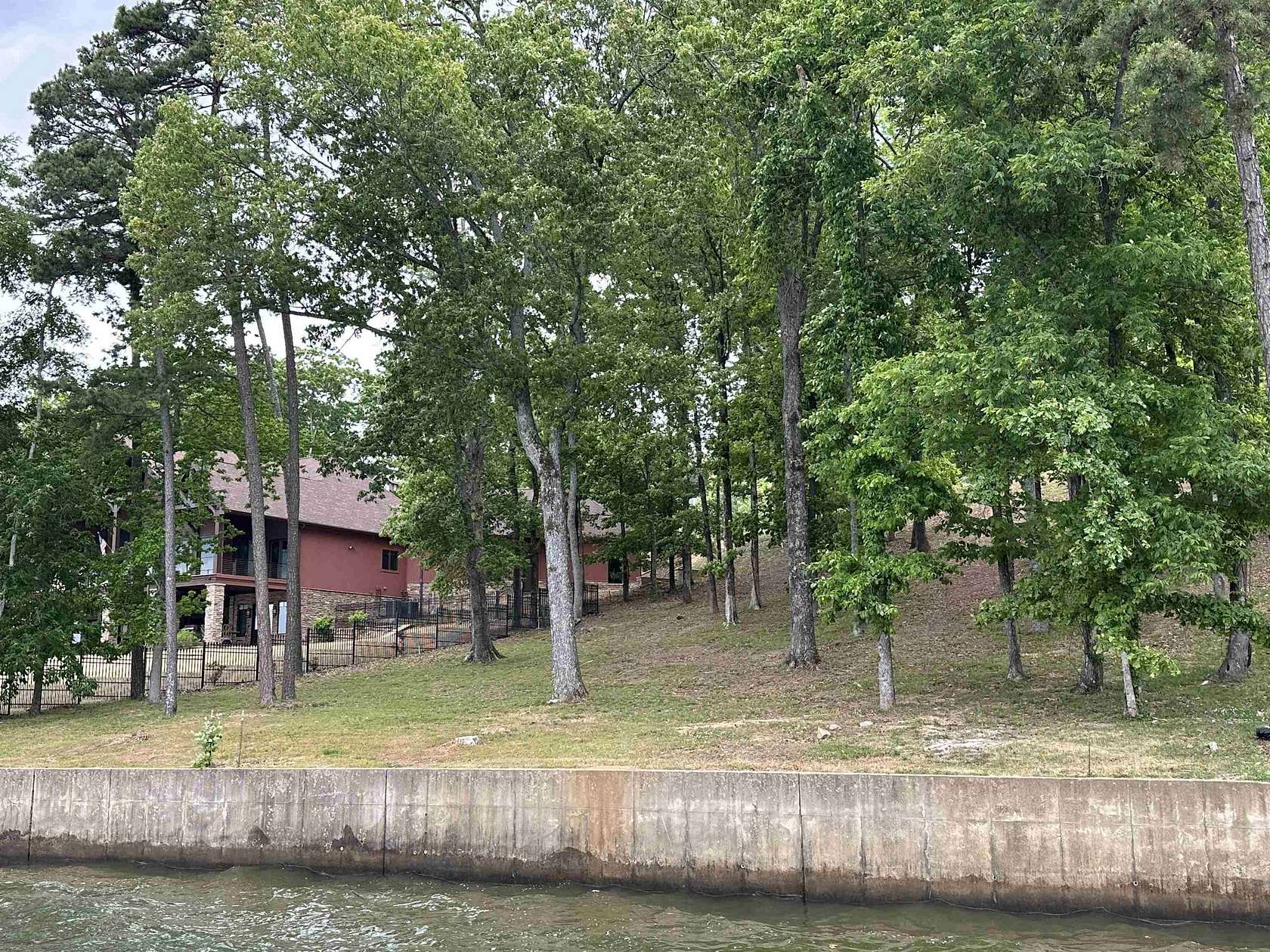 0.52 Acres of Residential Land for Sale in Savannah, Tennessee