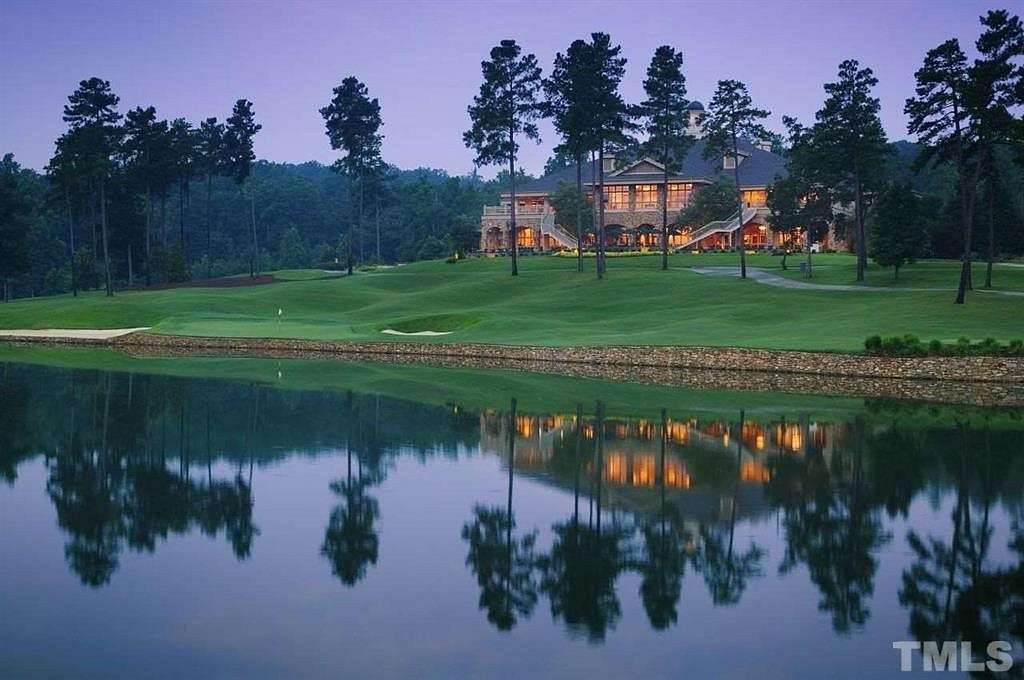 1 Acre of Residential Land for Sale in Chapel Hill, North Carolina
