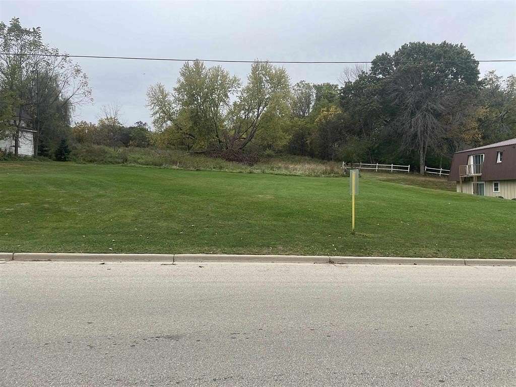 0.3 Acres of Residential Land for Sale in Markesan, Wisconsin
