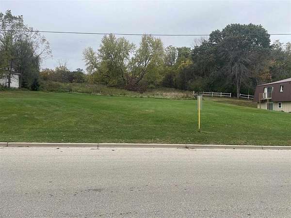 0.3 Acres of Residential Land for Sale in Markesan, Wisconsin
