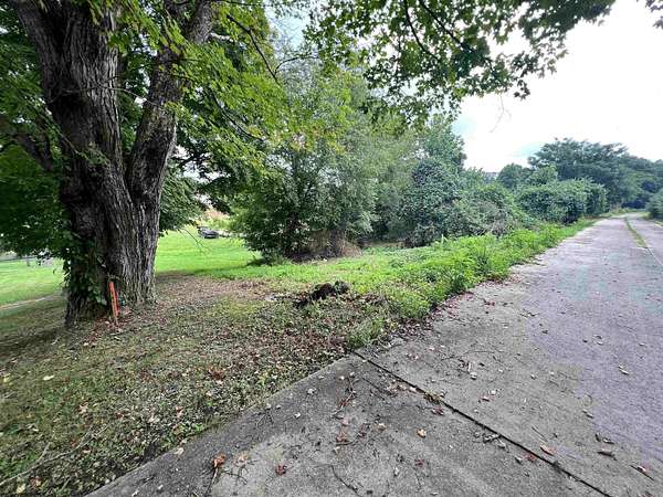 0.94 Acres of Residential Land for Sale in Grafton, West Virginia