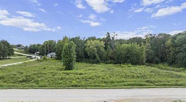 2 Acres of Residential Land for Sale in Winona, Texas