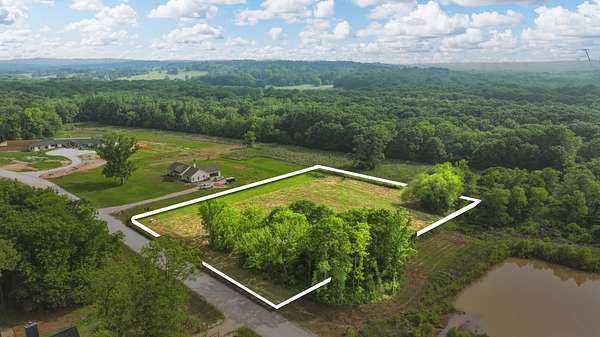 1.89 Acres of Residential Land for Sale in Winona, Texas