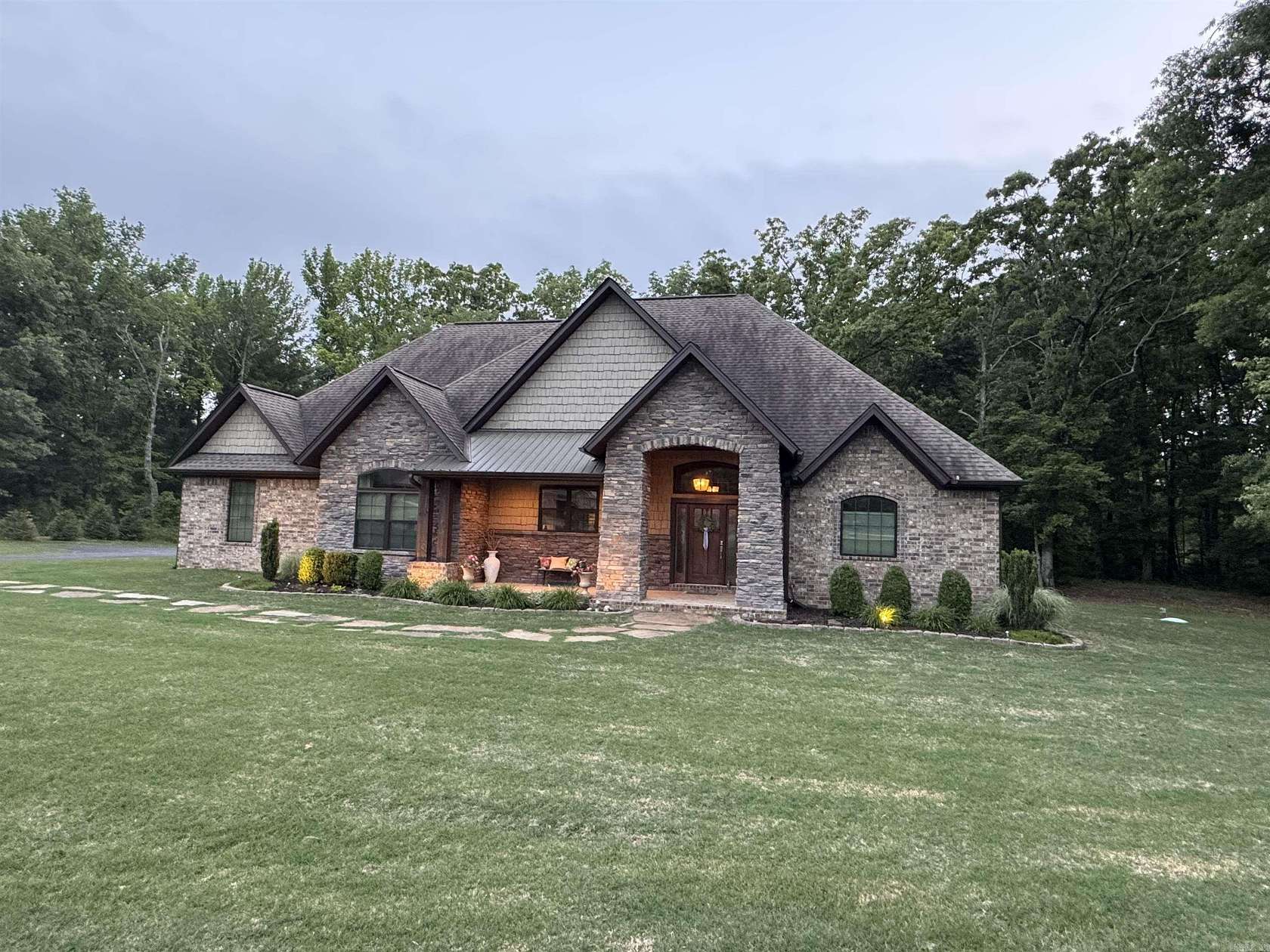 3.5 Acres of Land with Home for Sale in Searcy, Arkansas
