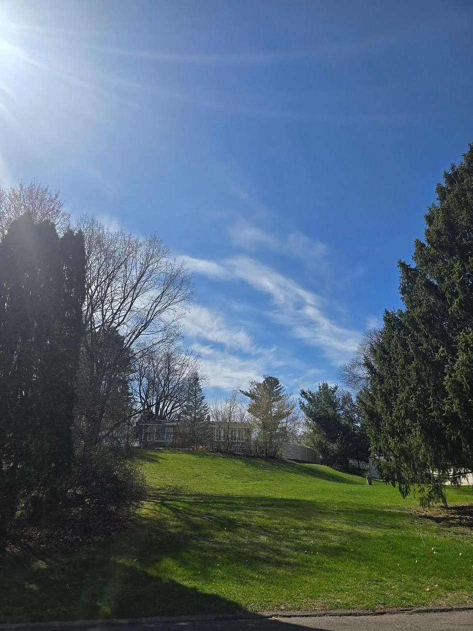 0.35 Acres of Residential Land for Sale in Stillwater, Minnesota