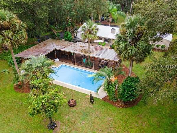 2.5 Acres of Land with Home for Sale in Ocala, Florida
