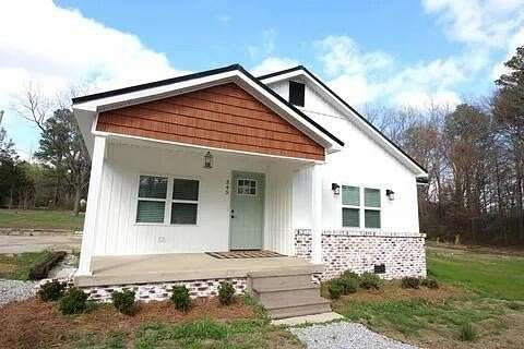 2 Acres of Land with Home for Sale in Tupelo, Mississippi