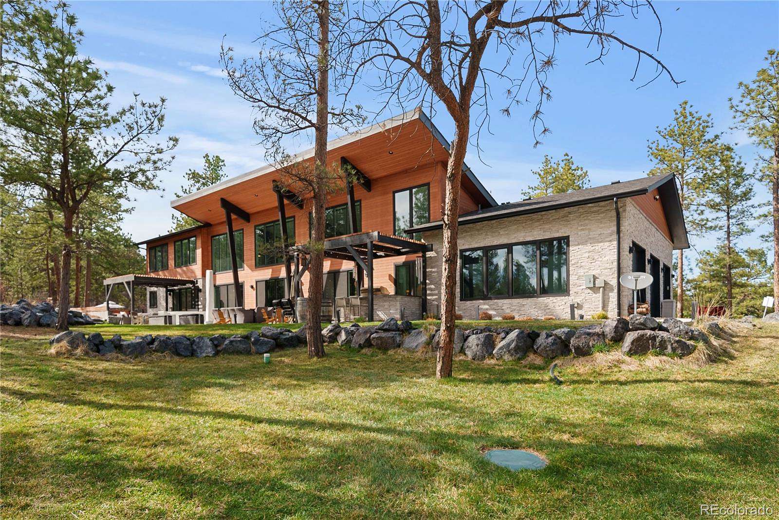 4.58 Acres of Land with Home for Sale in Larkspur, Colorado