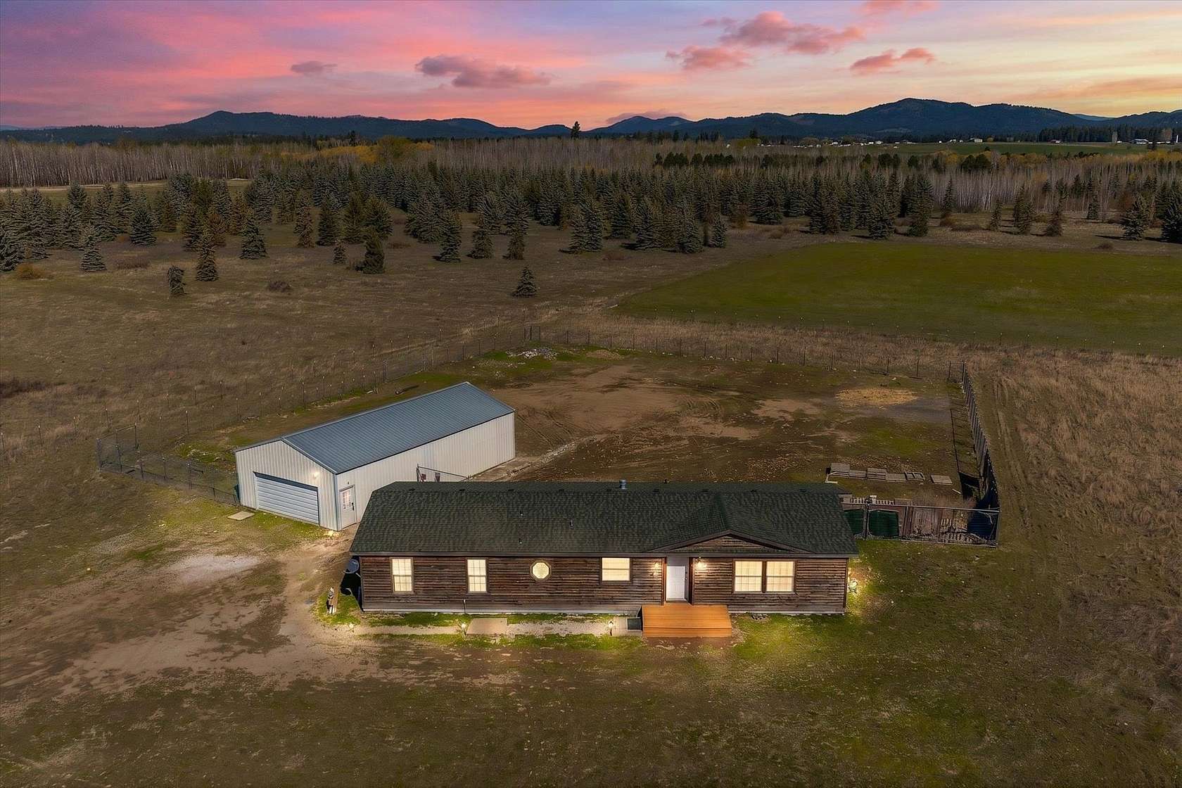 9.1 Acres of Land with Home for Sale in Deer Park, Washington