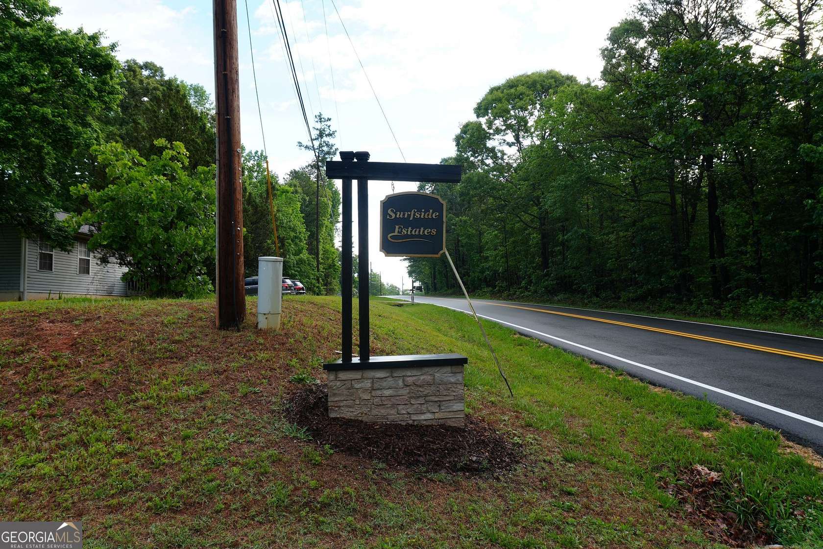 0.37 Acres of Land for Sale in Gainesville, Georgia