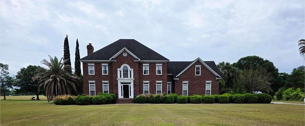 1.66 Acres of Land with Home for Sale in Fitzgerald, Georgia