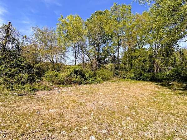 0.12 Acres of Commercial Land for Sale in Beckley, West Virginia