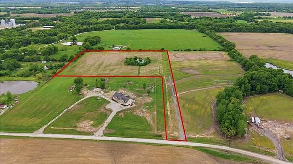 11.3 Acres of Land for Sale in Harrisonville, Missouri