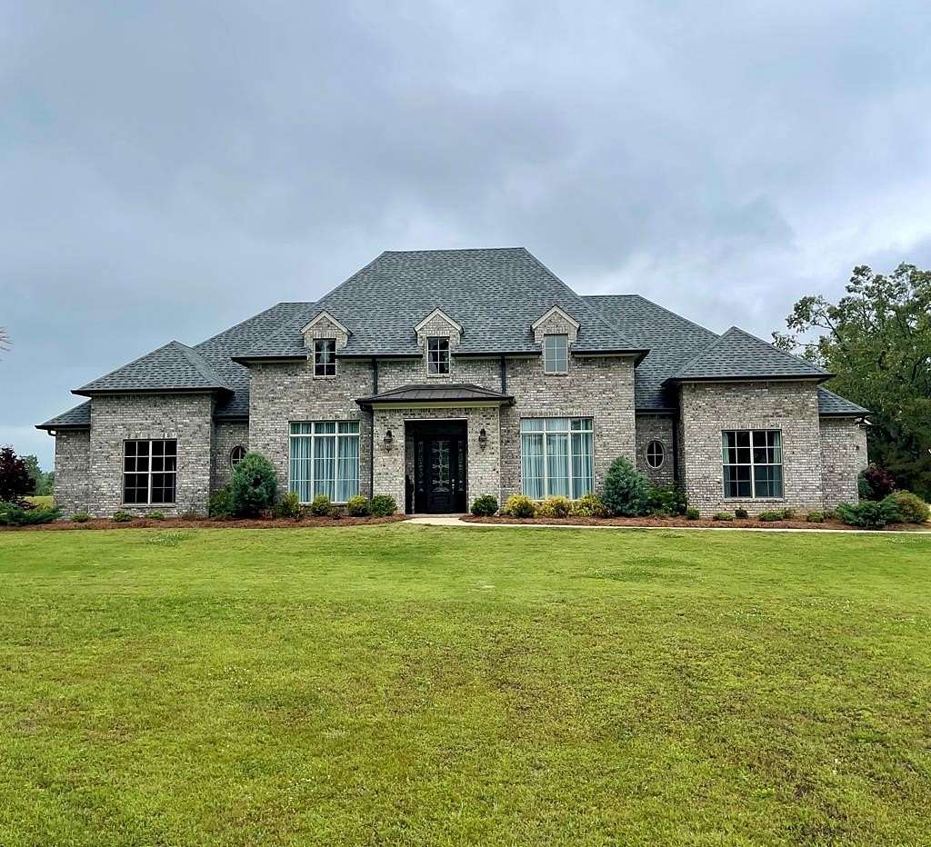 2.3 Acres of Land with Home for Sale in Oxford, Mississippi
