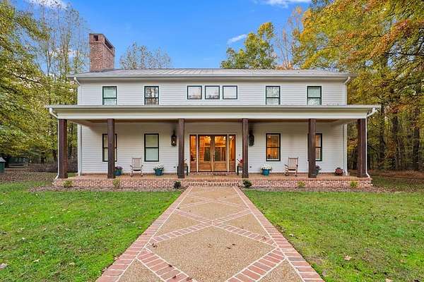11 Acres of Land with Home for Sale in Oxford, Mississippi