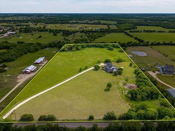 10.5 Acres of Land with Home for Sale in Caddo Mills, Texas