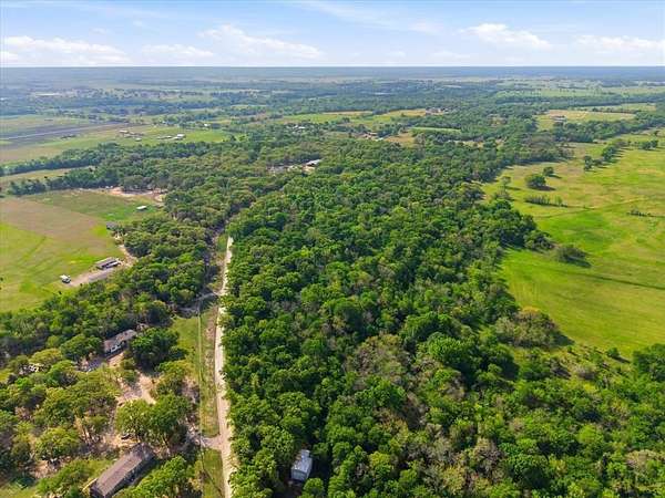 11.5 Acres of Land for Sale in Wills Point, Texas