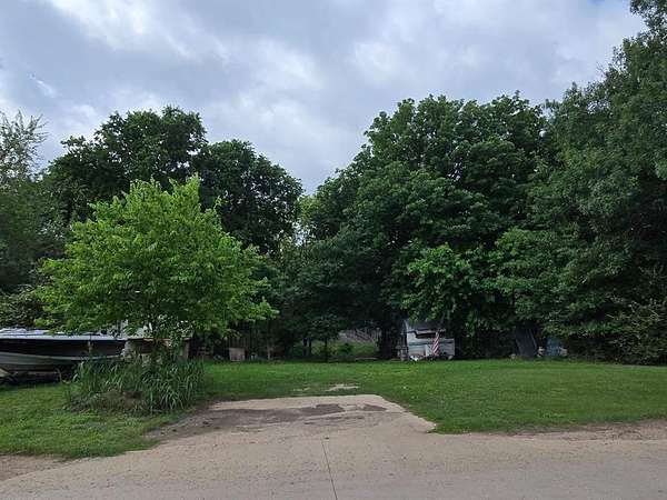0.88 Acres of Residential Land for Sale in Waxahachie, Texas