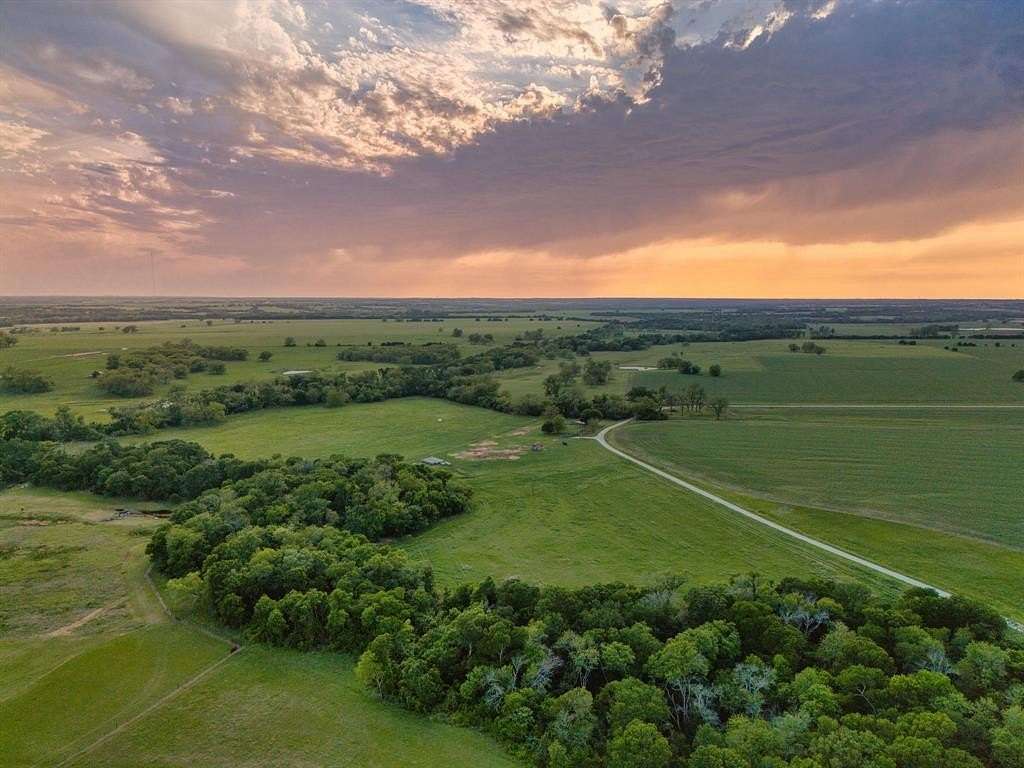 11.5 Acres of Land for Sale in Lorena, Texas