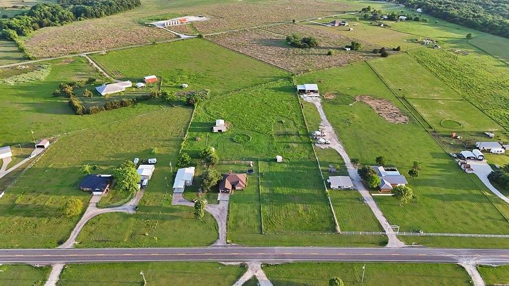 4.57 Acres of Land with Home for Sale in Alvarado, Texas