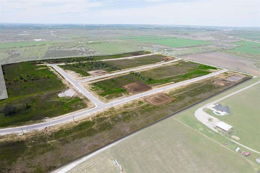 1 Acre of Residential Land for Sale in Godley, Texas