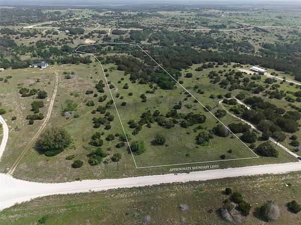 14.5 Acres of Land for Sale in Hamilton, Texas