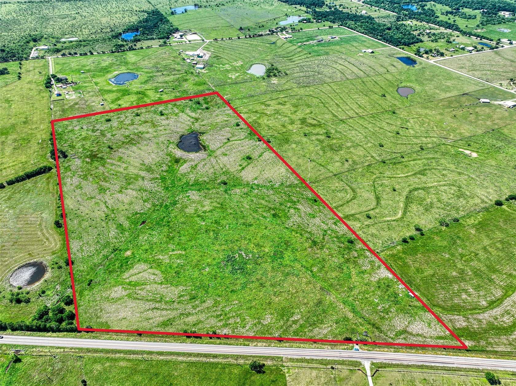 50 Acres of Land for Sale in Barry, Texas