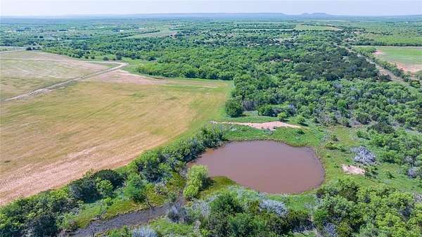 61.1 Acres of Recreational & Residential Land for Sale in Ovalo, Texas