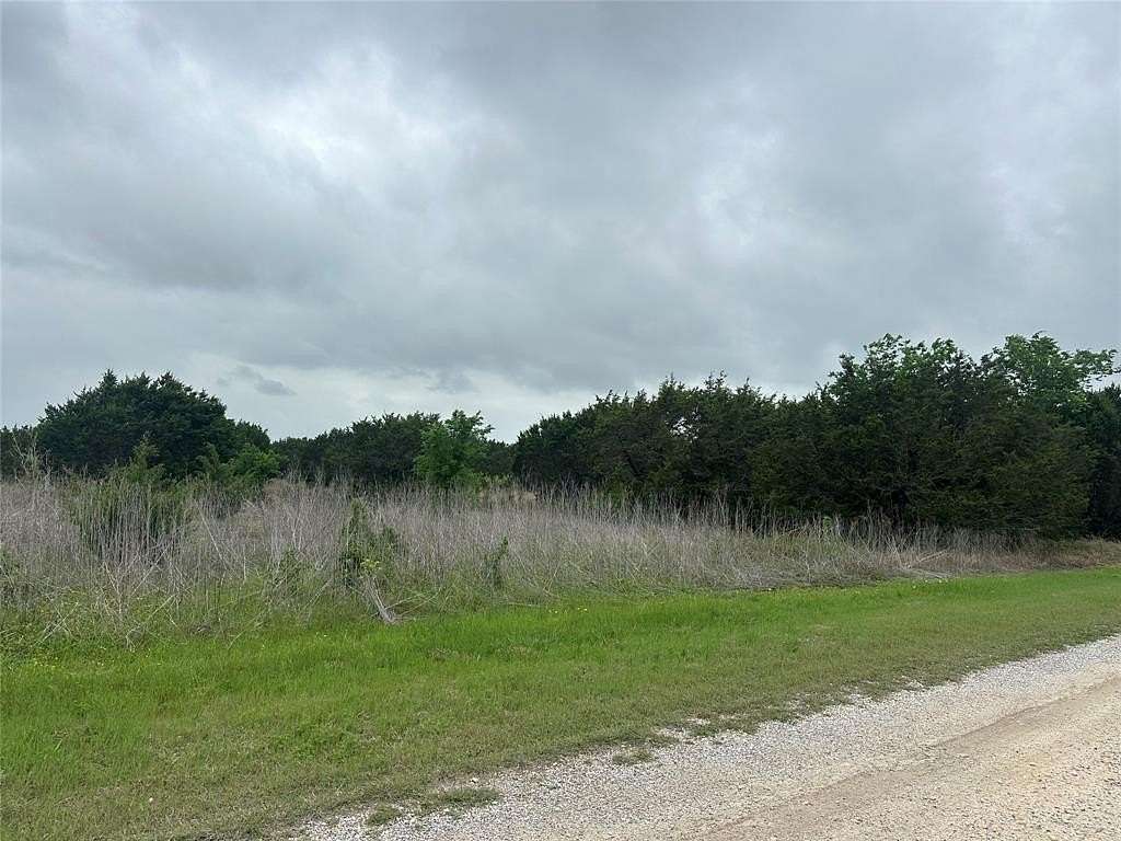 1.25 Acres of Residential Land for Sale in Whitney, Texas