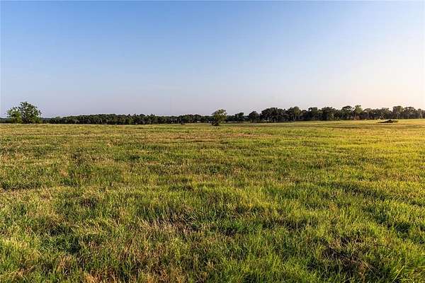 1.53 Acres of Residential Land for Sale in Whitesboro, Texas