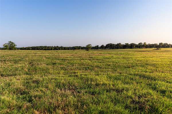 1.53 Acres of Residential Land for Sale in Whitesboro, Texas