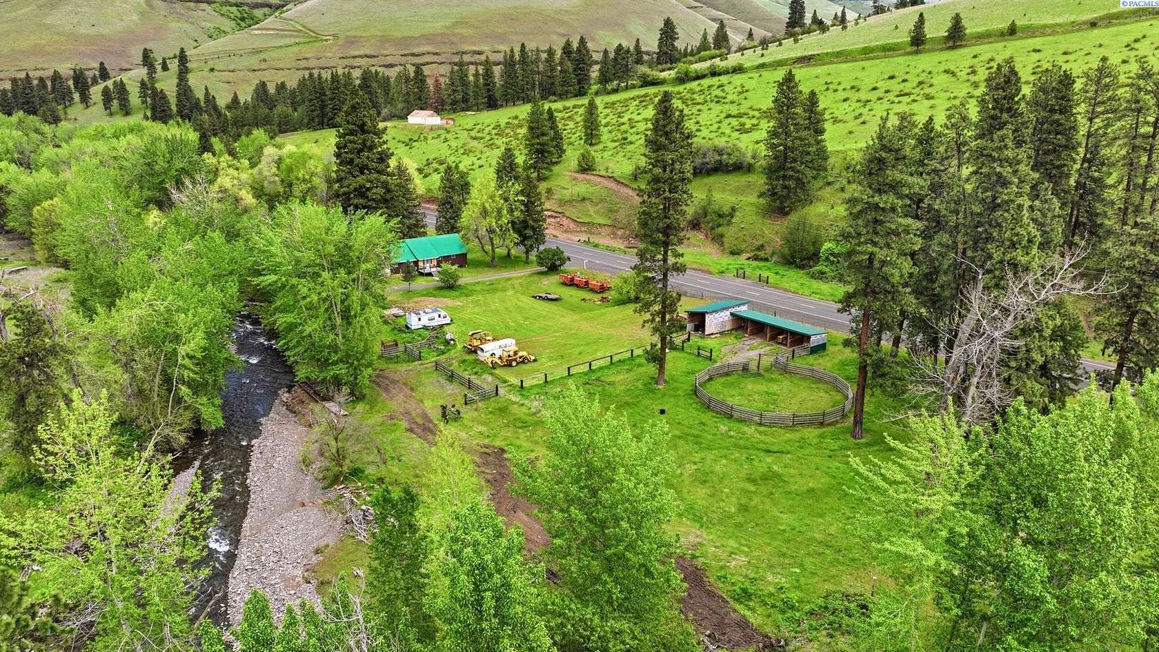 100 Acres of Recreational Land with Home for Sale in Dayton, Washington