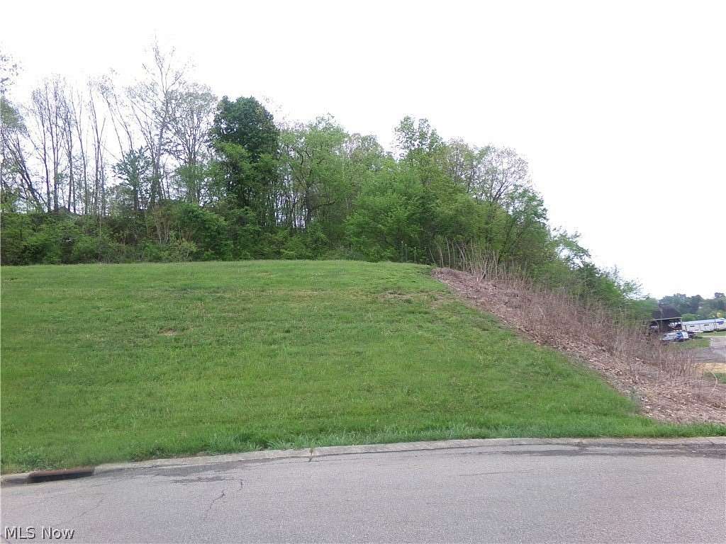 1.46 Acres of Residential Land for Sale in Coshocton, Ohio