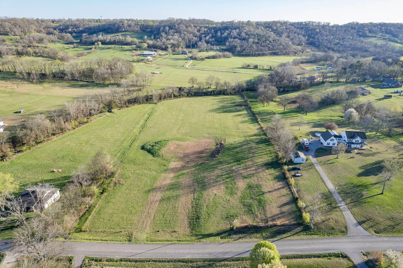 5 Acres of Residential Land for Sale in Columbia, Tennessee