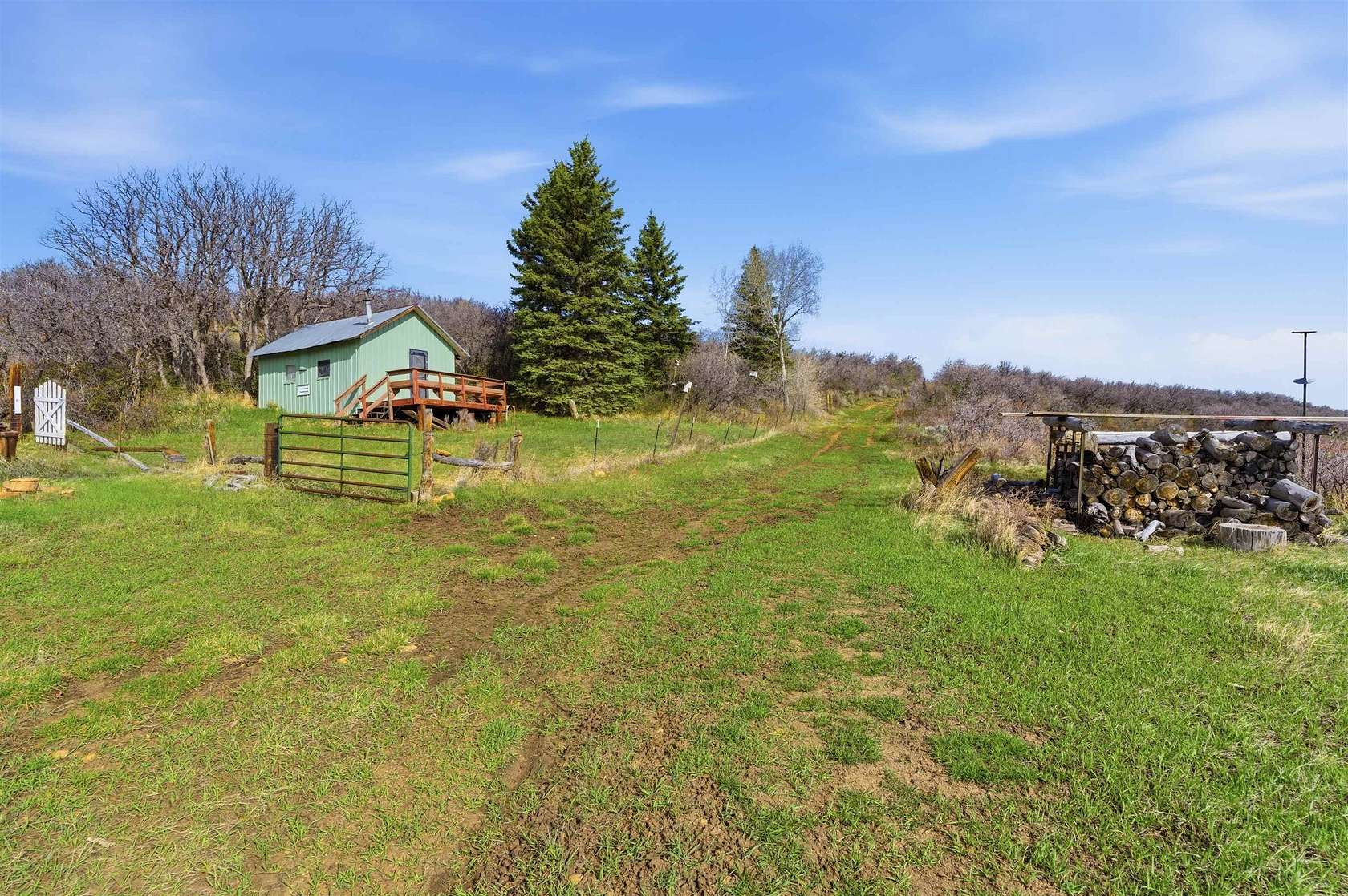 810 Acres of Improved Land for Sale in Montrose, Colorado