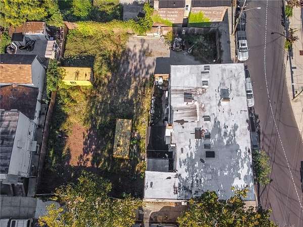 0.06 Acres of Land for Lease in Staten Island, New York