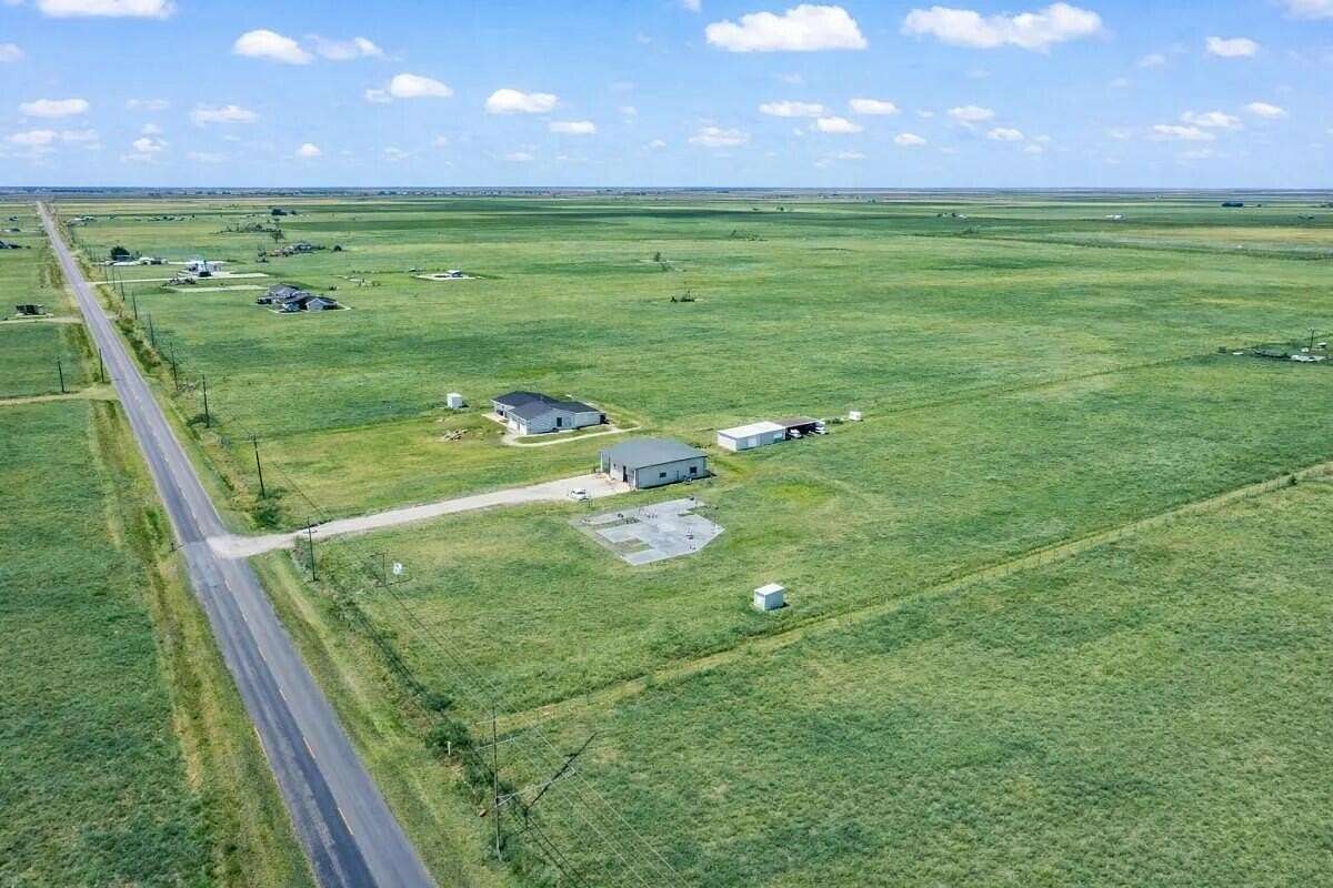 11 Acres of Land for Sale in Slaton, Texas