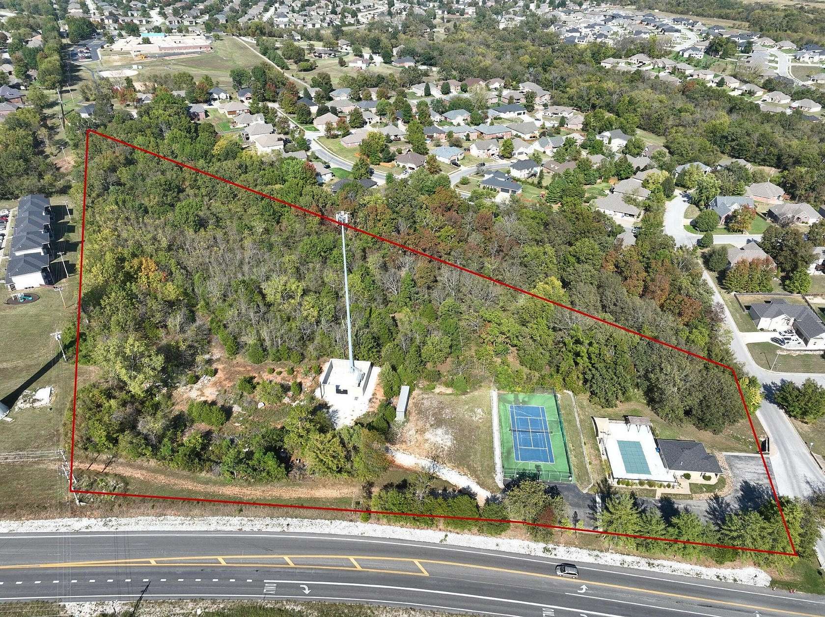 8 Acres of Improved Mixed-Use Land for Sale in Nixa, Missouri