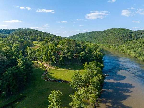 136 Acres of Recreational & Residential Land for Sale in Woodbury, Georgia