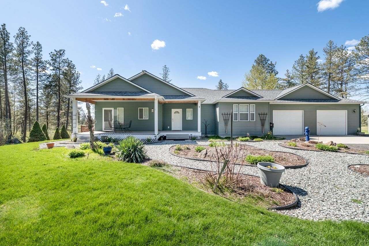 21.5 Acres of Improved Land for Sale in Medical Lake, Washington