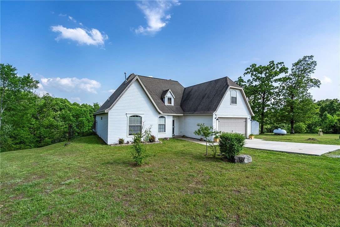 2.16 Acres of Land with Home for Sale in Siloam Springs, Arkansas
