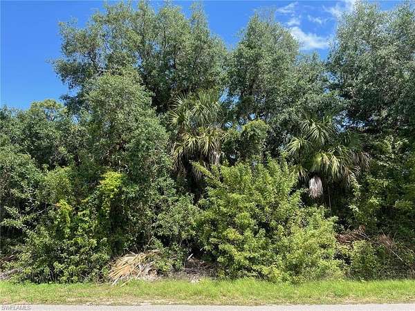 2.73 Acres of Residential Land for Sale in Naples, Florida